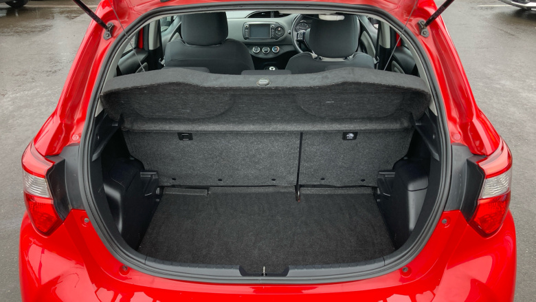 Toyota Yaris 1.5 VVT-i Icon 5dr Petrol Hatchback